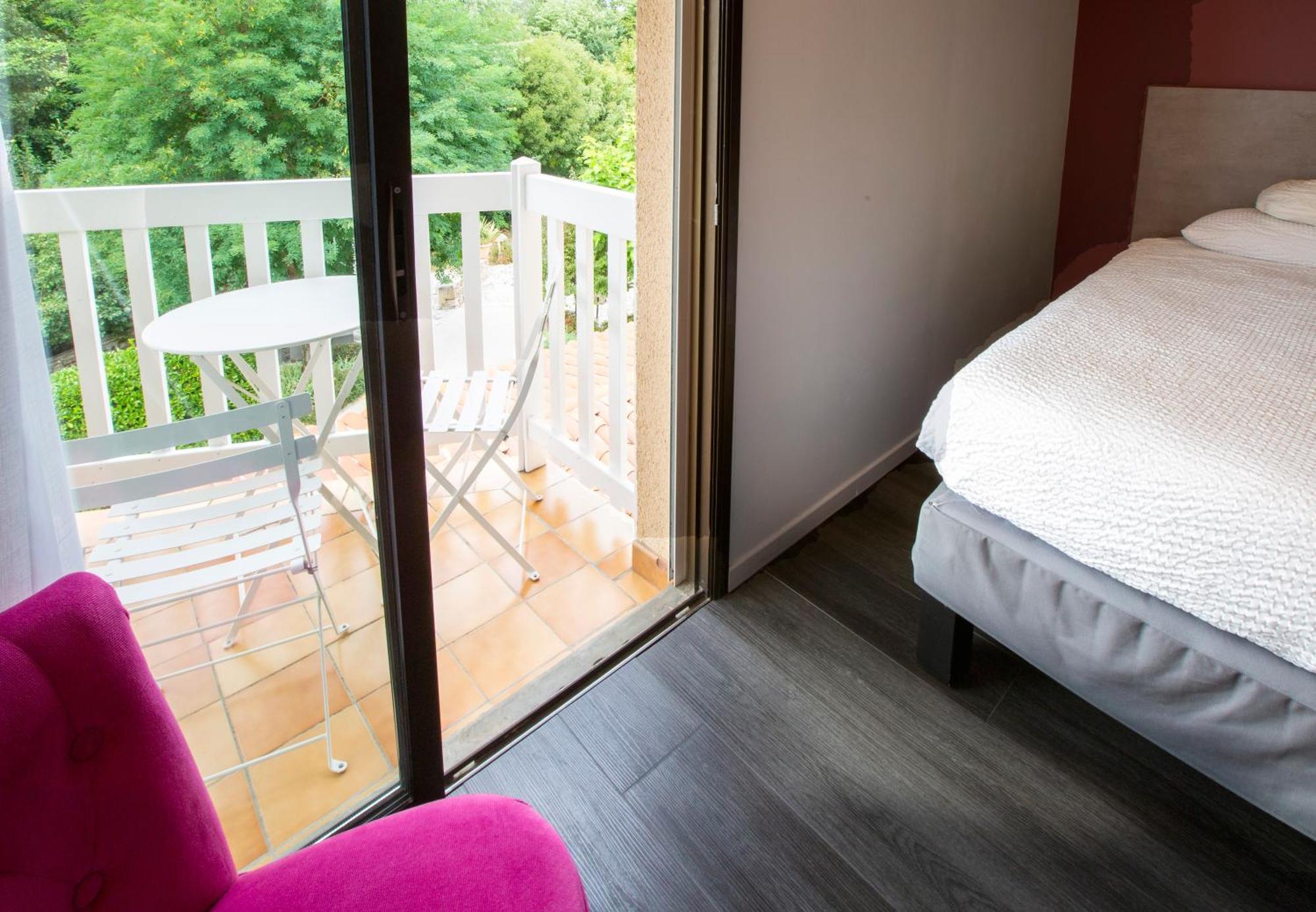 Logis Hotel - Restaurant - Spa - Le Relais De Farrou Villefranche-de-Rouergue Kültér fotó